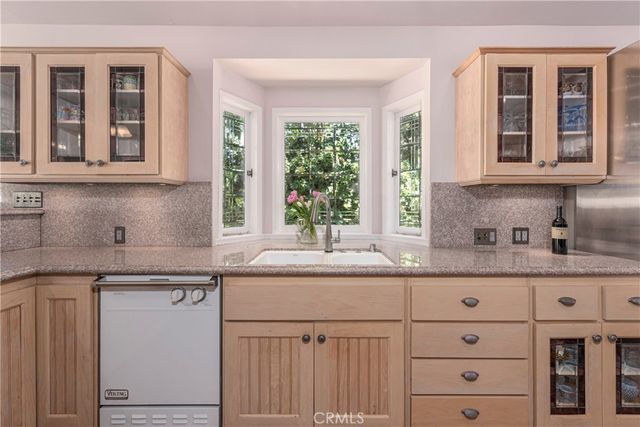 4981 Noeline Avenue, Encino, CA 91436