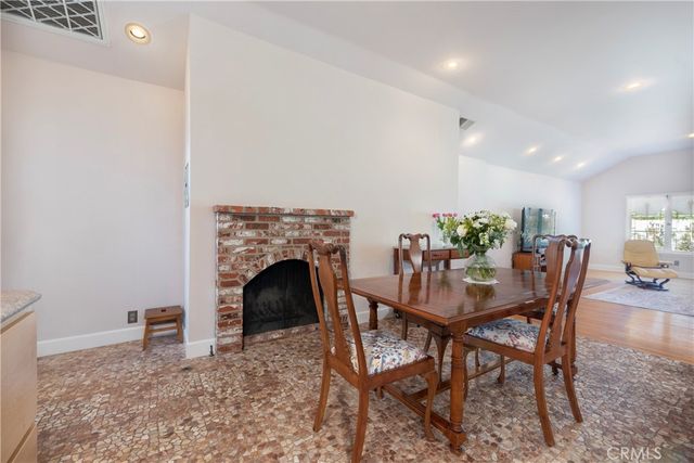 4981 Noeline Avenue, Encino, CA 91436