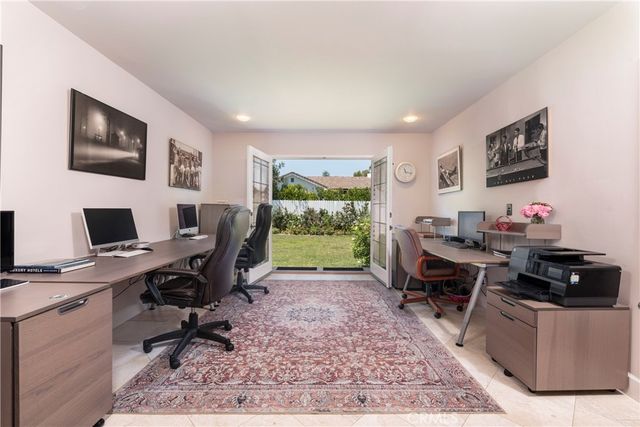 4981 Noeline Avenue, Encino, CA 91436