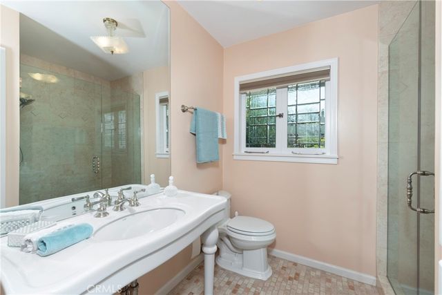 4981 Noeline Avenue, Encino, CA 91436