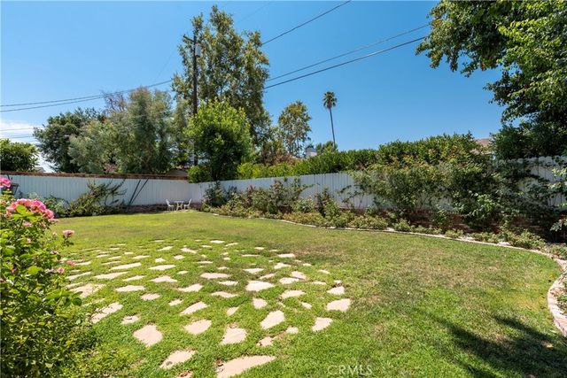 4981 Noeline Avenue, Encino, CA 91436