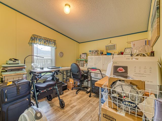 945 Tanner Landing, Raisinville Township, MI 48161