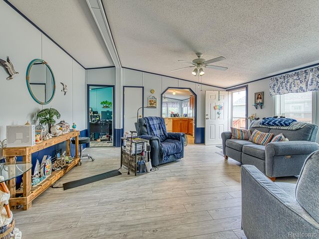 945 Tanner Landing, Raisinville Township, MI 48161