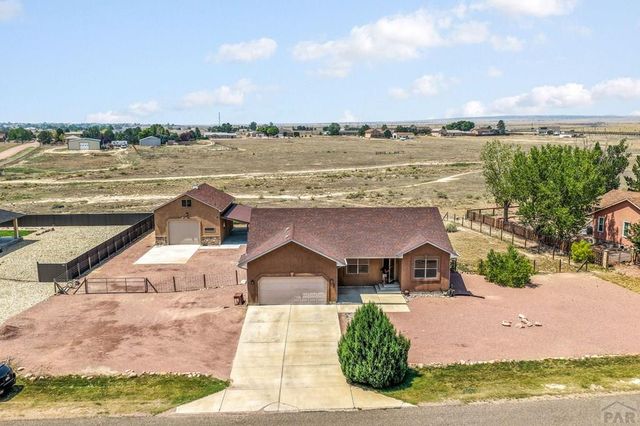 83 S Golfwood Dr W, Pueblo West, CO 81007