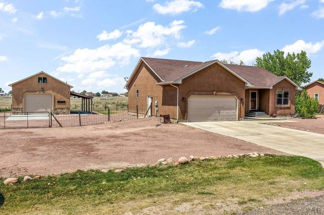 83 S Golfwood Dr W, Pueblo West, CO 81007