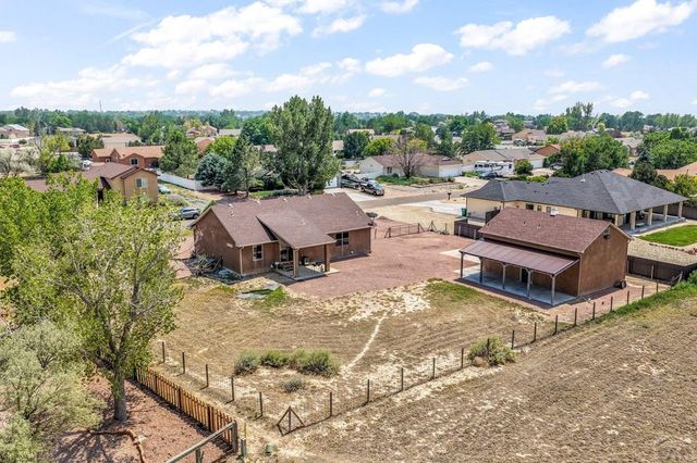 83 S Golfwood Dr W, Pueblo West, CO 81007