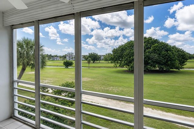 2691 S COURSE Drive 307, Pompano Beach, FL 33069
