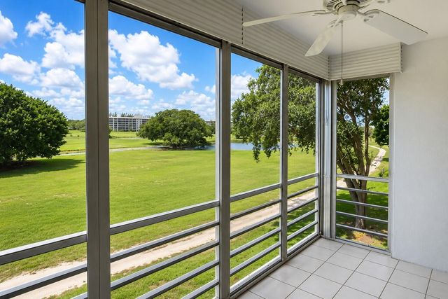 2691 S COURSE Drive 307, Pompano Beach, FL 33069