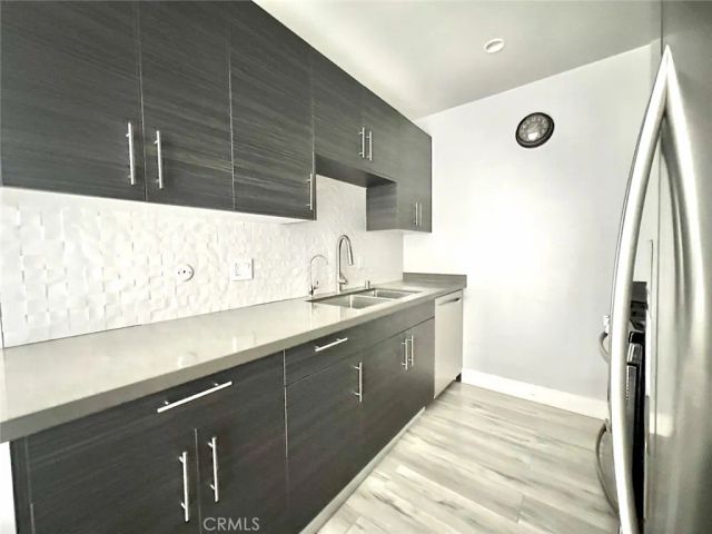 409 Burchett Street 318, Glendale, CA 91203