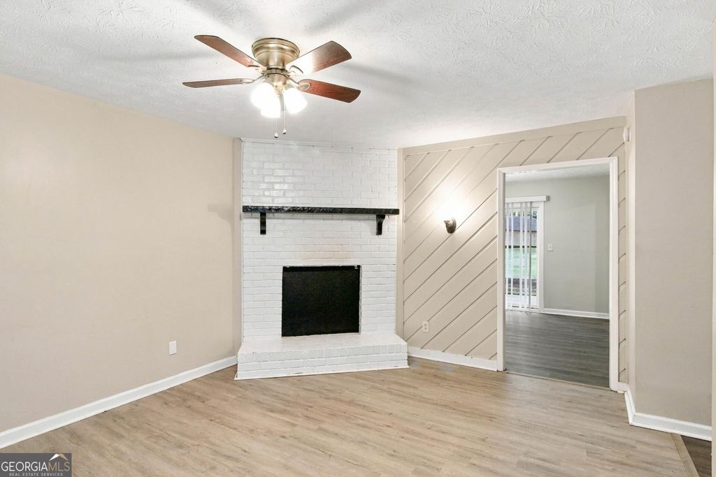 8 Silverwood Drive, Newnan, GA 30265 — photo 4