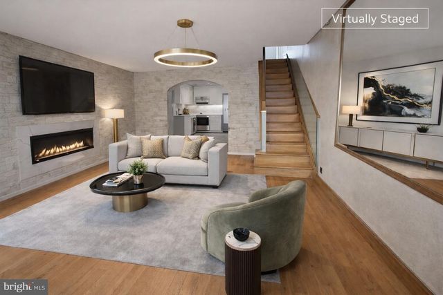 111 W GRANGE AVE, Philadelphia, PA 19120