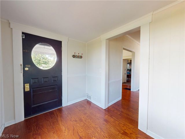 218 Bentleyville Road, Chagrin Falls, OH 44022