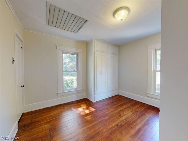 218 Bentleyville Road, Chagrin Falls, OH 44022