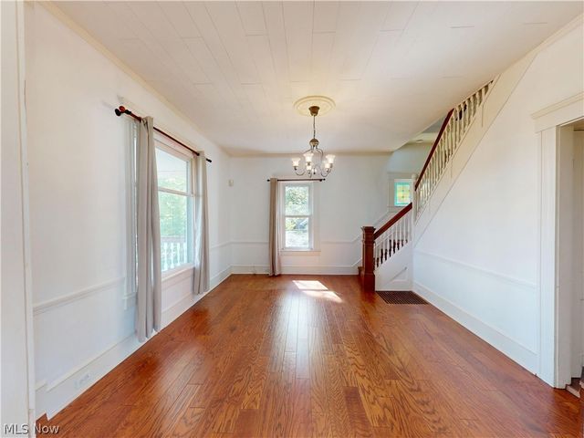 218 Bentleyville Road, Chagrin Falls, OH 44022