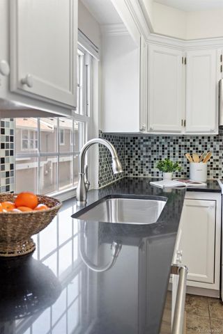 2890 W Long Circle G, Littleton, CO 80120