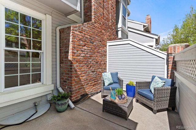 2890 W Long Circle G, Littleton, CO 80120