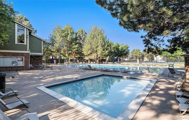 2890 W Long Circle G, Littleton, CO 80120