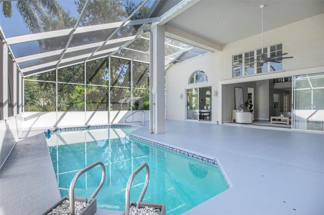 9508 LARKBUNTING DRIVE, Tampa, FL 33647