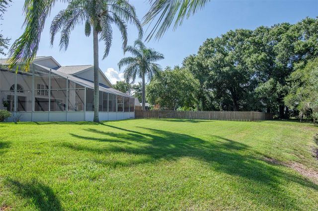 9508 LARKBUNTING DRIVE, Tampa, FL 33647