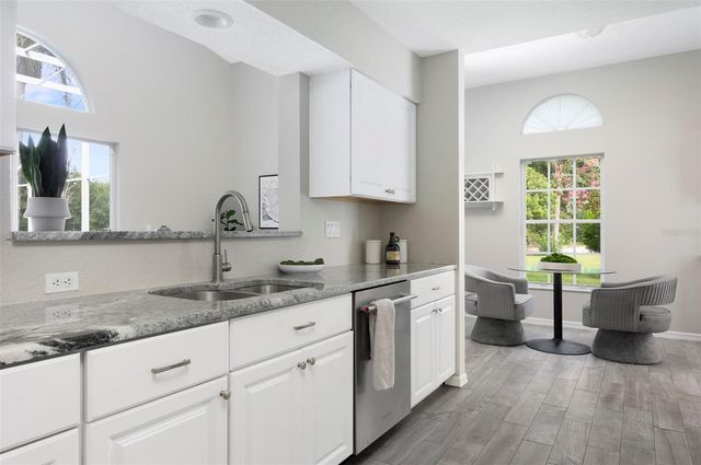 9508 LARKBUNTING DRIVE, Tampa, FL 33647
