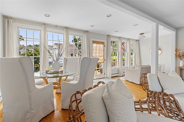 11 Spring Garden Street, Warwick, RI 02888