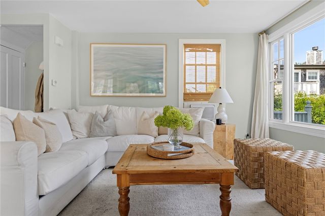11 Spring Garden Street, Warwick, RI 02888