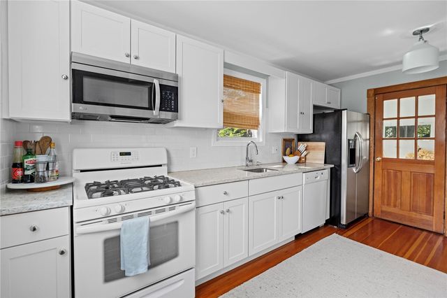 11 Spring Garden Street, Warwick, RI 02888