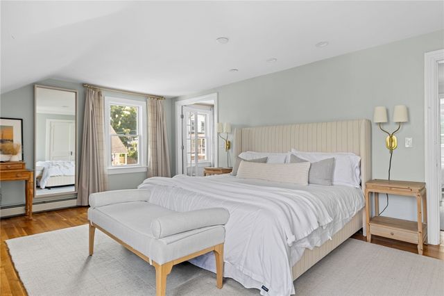 11 Spring Garden Street, Warwick, RI 02888