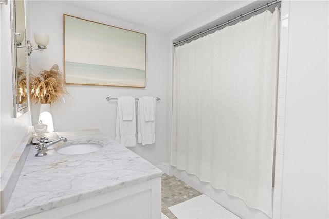 11 Spring Garden Street, Warwick, RI 02888