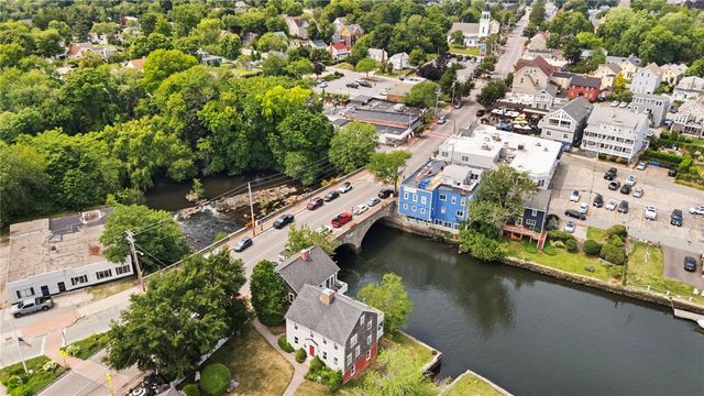 11 Spring Garden Street, Warwick, RI 02888