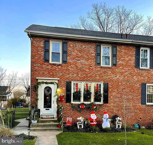 810 N WASHINGTON ST, Pottstown, PA 19464