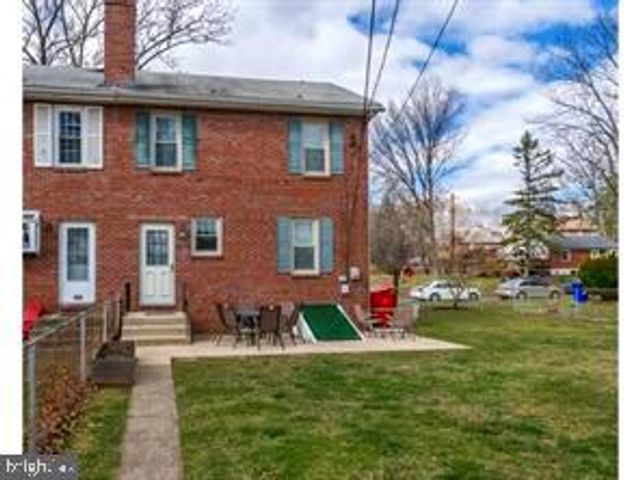 810 N WASHINGTON ST, Pottstown, PA 19464