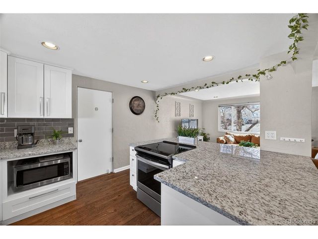 6625 W 44th Pl, Wheat Ridge, CO 80033