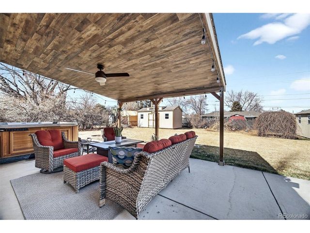 6625 W 44th Pl, Wheat Ridge, CO 80033