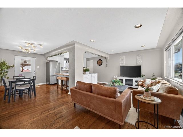 6625 W 44th Pl, Wheat Ridge, CO 80033