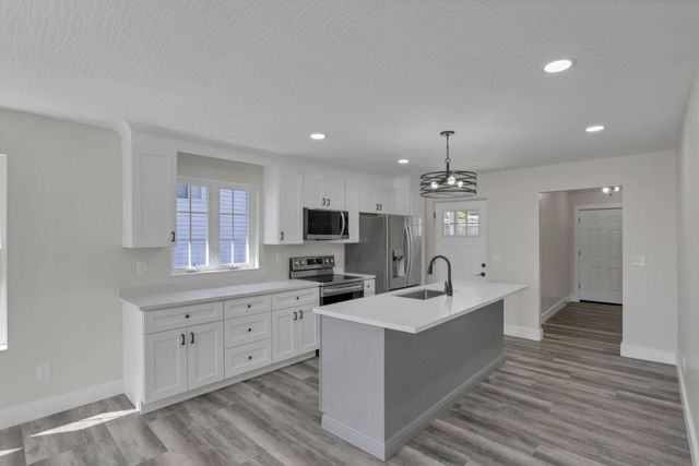 333 N 10th Street, Newark, OH 43055