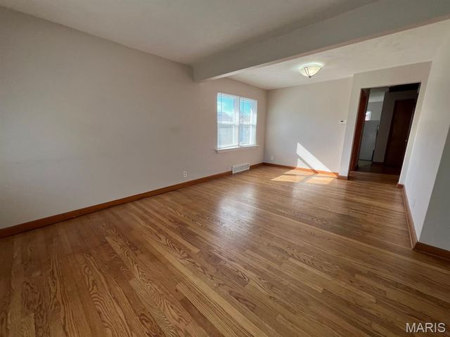 1509 Collins Avenue, Richmond Heights, MO 63117