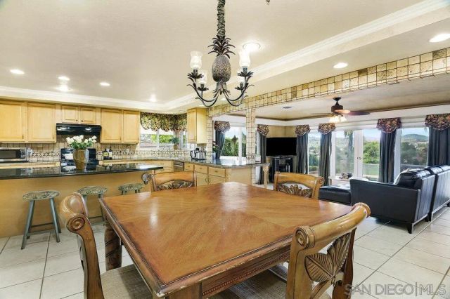 12421 Greens East Rd, San Diego, CA 92128