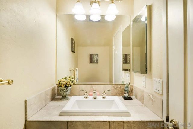 12421 Greens East Rd, San Diego, CA 92128