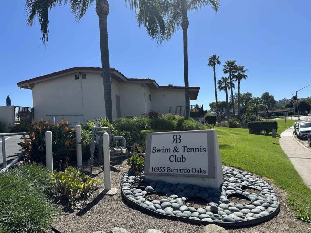 12421 Greens East Rd, San Diego, CA 92128