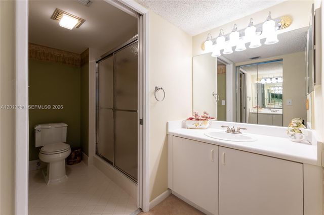 1600 SW 127th Way 207C, Pembroke Pines, FL 33027