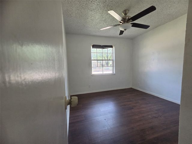 6811 Marla Drive, Dallas, TX 75217