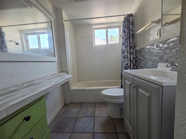 6811 Marla Drive, Dallas, TX 75217