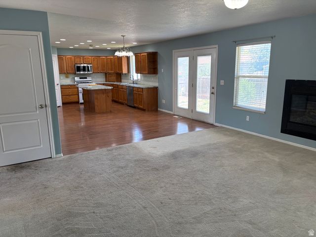 587 W 2400 LN, Perry, UT 84302