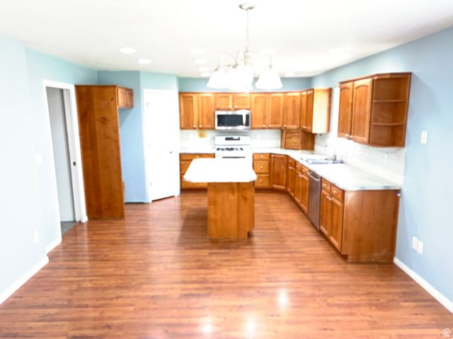 587 W 2400 LN, Perry, UT 84302