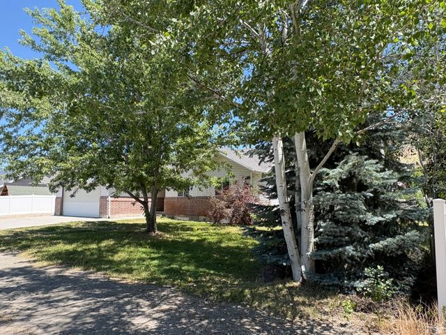 587 W 2400 LN, Perry, UT 84302