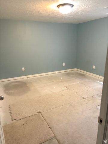 587 W 2400 LN, Perry, UT 84302