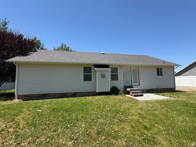 587 W 2400 LN, Perry, UT 84302