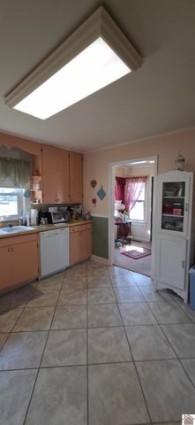 2001 Washington St, Paducah, KY 42003