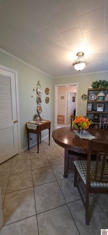 2001 Washington St, Paducah, KY 42003